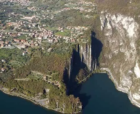 Dom wakacyjny Il Cigno Riva di Solto